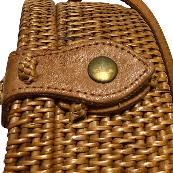 STRAW STUDIOS - Round Rattan Woven Straw Round Crossbody Bag - Picture 11 of 12